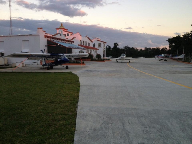 Ultraligeros y avioneta